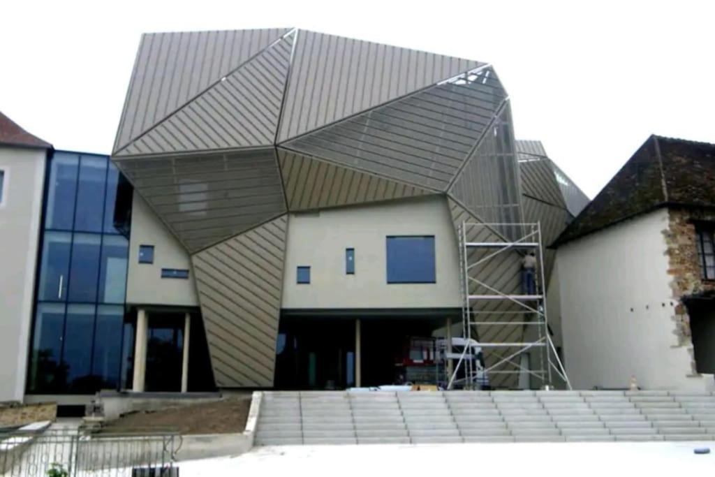 Le Central A - Tout Equipe - Centre-Ville Gare Montluçon Екстериор снимка